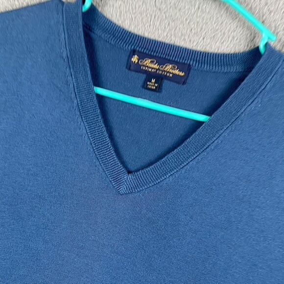 Brooks Brothers Supima Cotton V-Neck Lightweight Pullover Sweater Men's M Blue - Picture 4 of 9